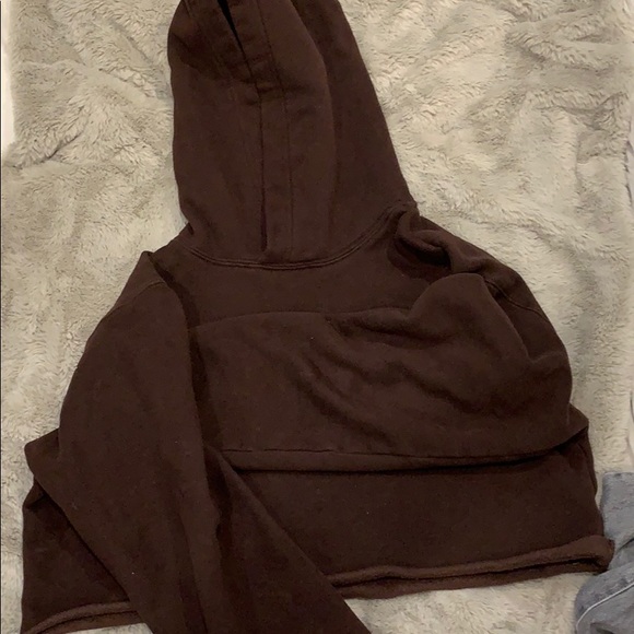 Aritizia cropped sweater - Picture 1 of 4